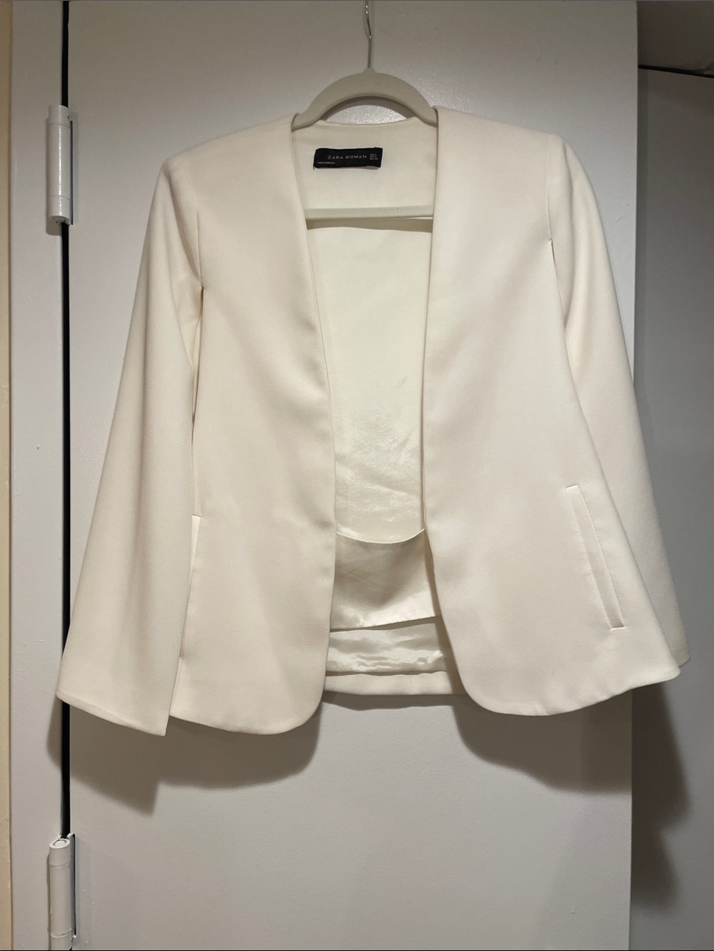 Zara Cream Open-Front Collarless Blazer